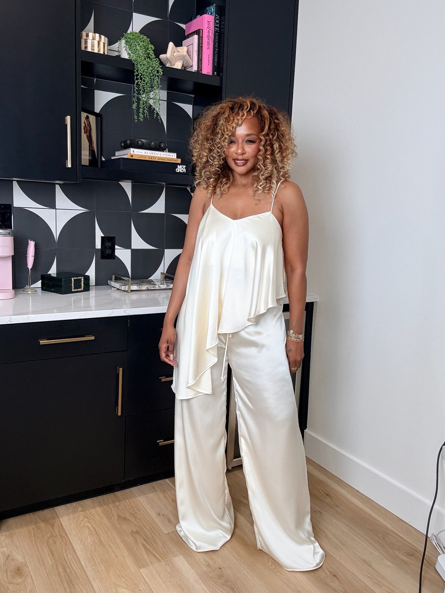 Lost In Allure Set